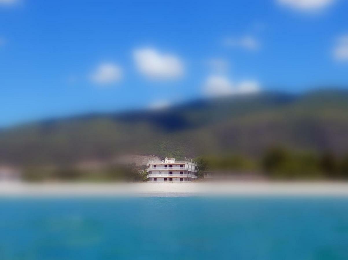 Medusa Beach Apartment, 아스프로발타 외부 사진